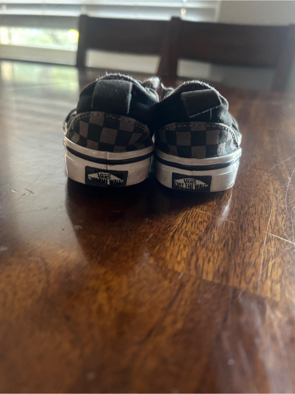 Vans Kids Checkerboard Slip-On Sneakers in Black and White - Picture 4 of 9